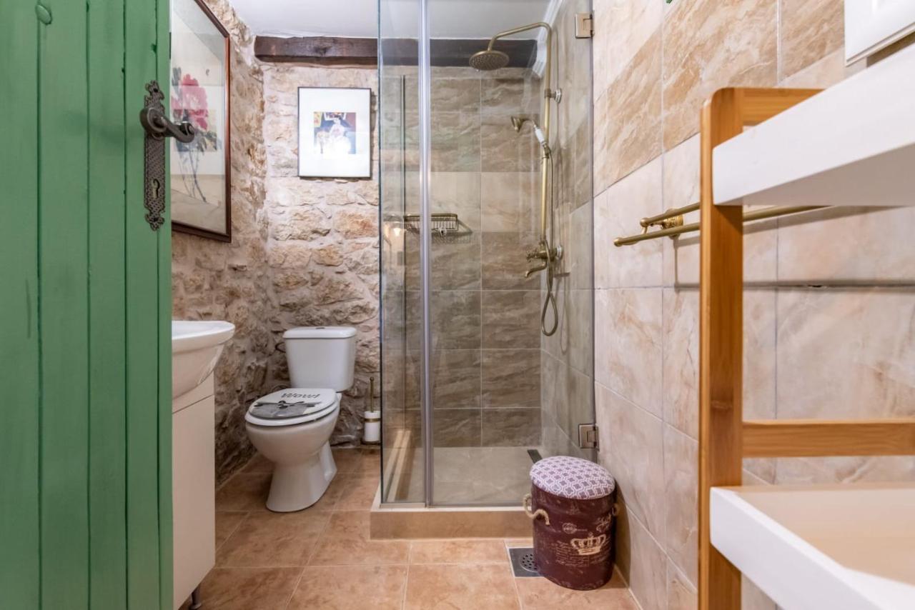 Villa Pristinus Krstatice Exteriér fotografie