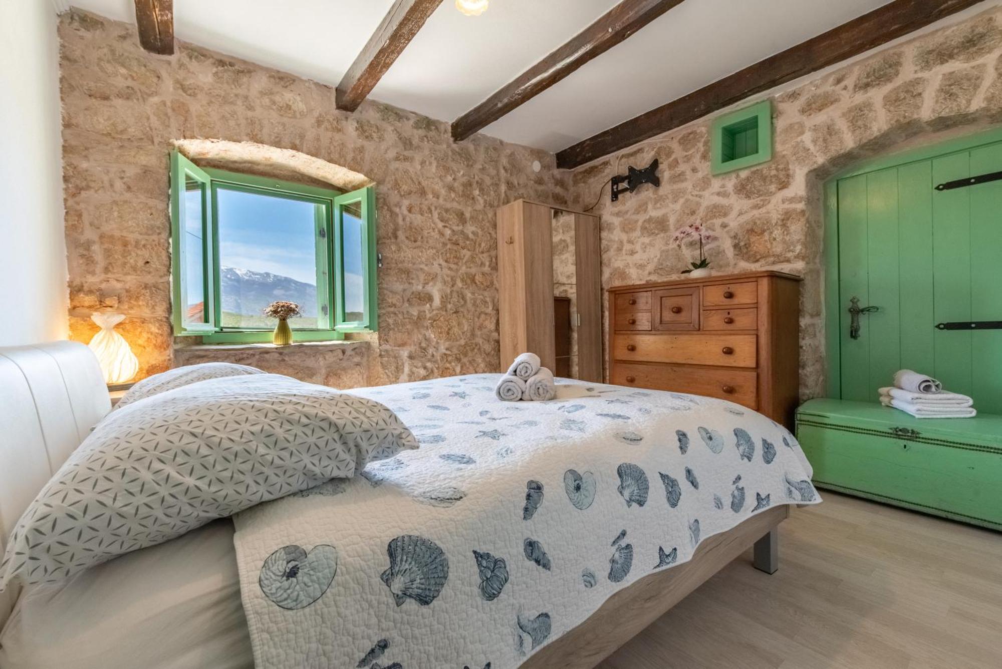 Villa Pristinus Krstatice Exteriér fotografie
