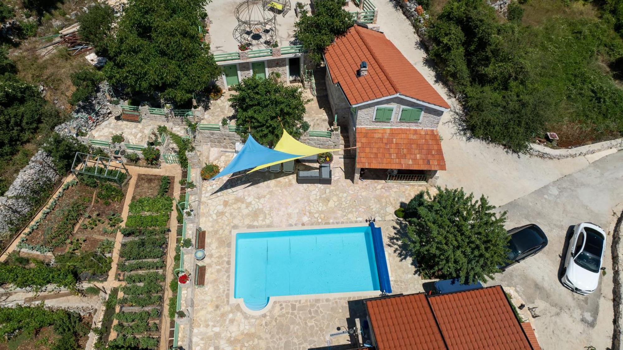 Villa Pristinus Krstatice Exteriér fotografie